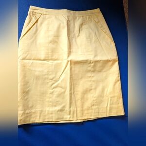 Elegant Yellow Women's Skirt